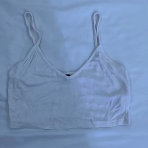 White crop top🤍🥥